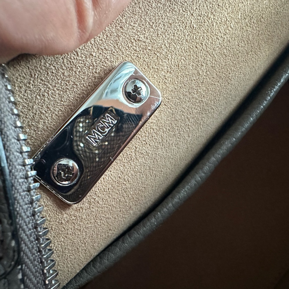 MCM Ella Boston Bowler Bag - Picture 9 of 16